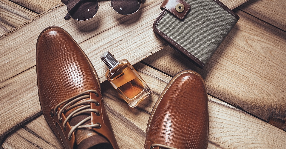 alt="Customize Shoes"